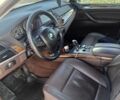 Белый БМВ Х5, объемом двигателя 3 л и пробегом 320 тыс. км за 10000 $, фото 5 на Automoto.ua