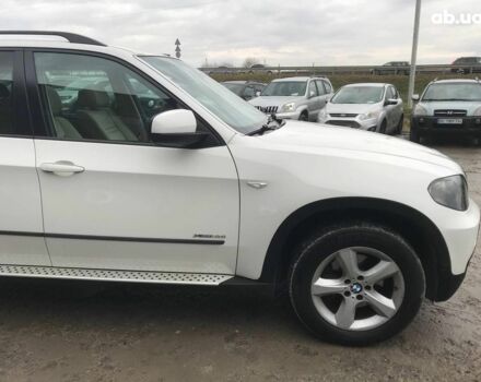 Белый БМВ Х5, объемом двигателя 3 л и пробегом 315 тыс. км за 10990 $, фото 3 на Automoto.ua