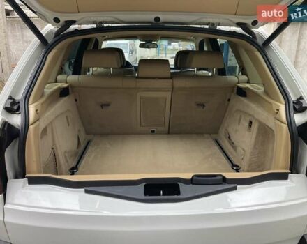 Белый БМВ Х5, объемом двигателя 3 л и пробегом 315 тыс. км за 11500 $, фото 16 на Automoto.ua