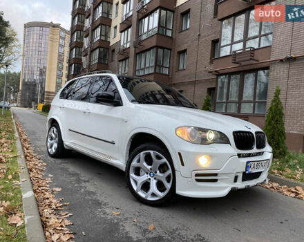 Белый БМВ Х5, объемом двигателя 4.8 л и пробегом 232 тыс. км за 11000 $, фото 1 на Automoto.ua