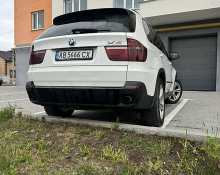 Белый БМВ Х5, объемом двигателя 3 л и пробегом 336 тыс. км за 9500 $, фото 13 на Automoto.ua