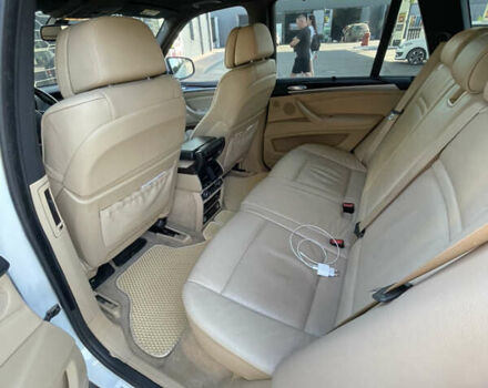 Білий БМВ Х5, об'ємом двигуна 4.8 л та пробігом 180 тис. км за 11499 $, фото 8 на Automoto.ua