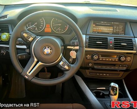 БМВ Х5 2009 в Николаеве на Automoto.ua Белый БМВ Х5, объемом двигателя 3 л и пробегом 284 тыс. км за 13499 $, фото 8 на Automoto.ua