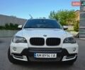 Белый БМВ Х5, объемом двигателя 3 л и пробегом 210 тыс. км за 13000 $, фото 1 на Automoto.ua