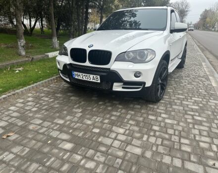 Белый БМВ Х5, объемом двигателя 3 л и пробегом 303 тыс. км за 16500 $, фото 1 на Automoto.ua