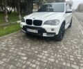 Белый БМВ Х5, объемом двигателя 3 л и пробегом 303 тыс. км за 16500 $, фото 1 на Automoto.ua