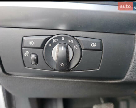 Белый БМВ Х5, объемом двигателя 3 л и пробегом 336 тыс. км за 13900 $, фото 12 на Automoto.ua