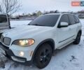 Белый БМВ Х5, объемом двигателя 3 л и пробегом 288 тыс. км за 12700 $, фото 56 на Automoto.ua