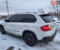 Белый БМВ Х5, объемом двигателя 3 л и пробегом 288 тыс. км за 12700 $, фото 48 на Automoto.ua