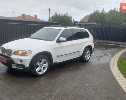 Белый БМВ Х5, объемом двигателя 3 л и пробегом 264 тыс. км за 15000 $, фото 5 на Automoto.ua