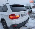 Белый БМВ Х5, объемом двигателя 3 л и пробегом 288 тыс. км за 12700 $, фото 43 на Automoto.ua