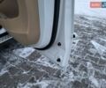 Белый БМВ Х5, объемом двигателя 3 л и пробегом 288 тыс. км за 12700 $, фото 78 на Automoto.ua