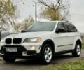 Белый БМВ Х5, объемом двигателя 3 л и пробегом 251 тыс. км за 13800 $, фото 1 на Automoto.ua