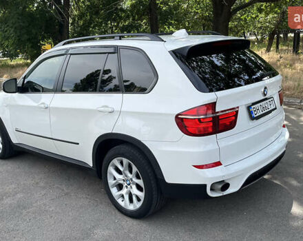 Белый БМВ Х5, объемом двигателя 3 л и пробегом 235 тыс. км за 17500 $, фото 4 на Automoto.ua