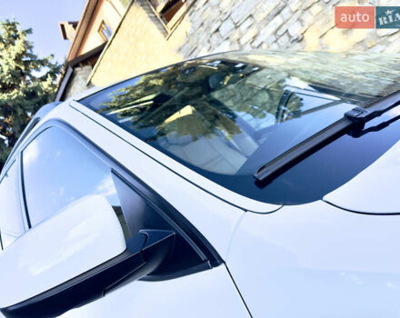 Білий БМВ Х5, об'ємом двигуна 3 л та пробігом 244 тис. км за 13800 $, фото 32 на Automoto.ua