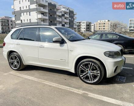 Белый БМВ Х5, объемом двигателя 2.99 л и пробегом 290 тыс. км за 22000 $, фото 102 на Automoto.ua