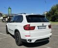 Белый БМВ Х5, объемом двигателя 2.98 л и пробегом 209 тыс. км за 13900 $, фото 2 на Automoto.ua