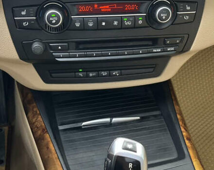 Белый БМВ Х5, объемом двигателя 3 л и пробегом 235 тыс. км за 17500 $, фото 18 на Automoto.ua