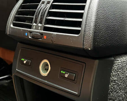 Белый БМВ Х5, объемом двигателя 3 л и пробегом 272 тыс. км за 16500 $, фото 27 на Automoto.ua