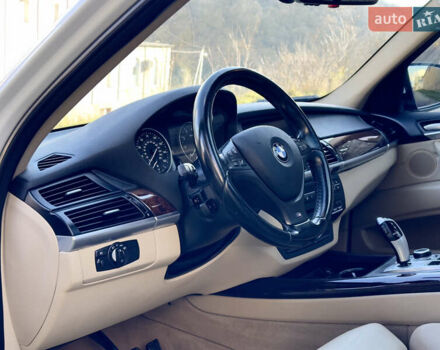 Білий БМВ Х5, об'ємом двигуна 3 л та пробігом 244 тис. км за 13800 $, фото 62 на Automoto.ua