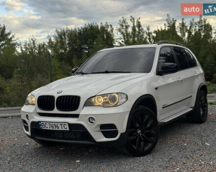 Белый БМВ Х5, объемом двигателя 2.98 л и пробегом 240 тыс. км за 13777 $, фото 4 на Automoto.ua