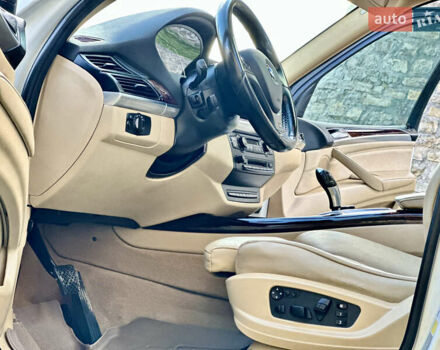 Білий БМВ Х5, об'ємом двигуна 3 л та пробігом 244 тис. км за 13800 $, фото 149 на Automoto.ua