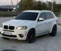 Белый БМВ Х5, объемом двигателя 3 л и пробегом 219 тыс. км за 14200 $, фото 1 на Automoto.ua