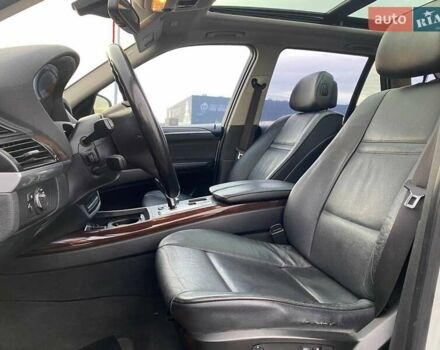 Білий БМВ Х5, об'ємом двигуна 3 л та пробігом 309 тис. км за 12990 $, фото 5 на Automoto.ua