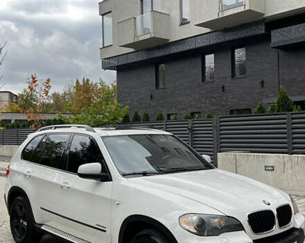 Белый БМВ Х5, объемом двигателя 3 л и пробегом 272 тыс. км за 16500 $, фото 2 на Automoto.ua