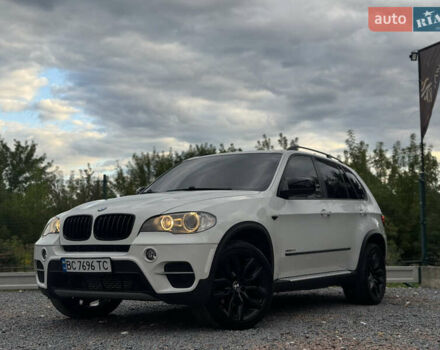 Белый БМВ Х5, объемом двигателя 2.98 л и пробегом 240 тыс. км за 13777 $, фото 6 на Automoto.ua