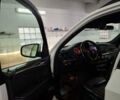 Белый БМВ Х5, объемом двигателя 3 л и пробегом 252 тыс. км за 23000 $, фото 24 на Automoto.ua
