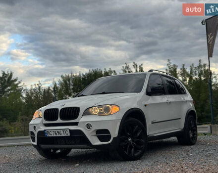 Белый БМВ Х5, объемом двигателя 2.98 л и пробегом 240 тыс. км за 13777 $, фото 7 на Automoto.ua