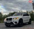 Белый БМВ Х5, объемом двигателя 2.98 л и пробегом 240 тыс. км за 13777 $, фото 7 на Automoto.ua