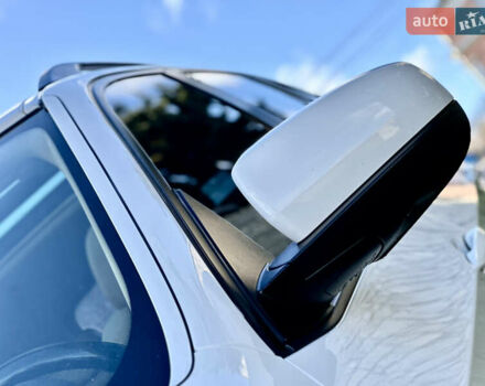 Білий БМВ Х5, об'ємом двигуна 3 л та пробігом 244 тис. км за 13800 $, фото 27 на Automoto.ua