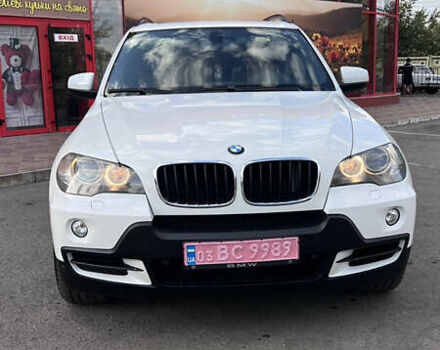 Белый БМВ Х5, объемом двигателя 3 л и пробегом 272 тыс. км за 16900 $, фото 1 на Automoto.ua