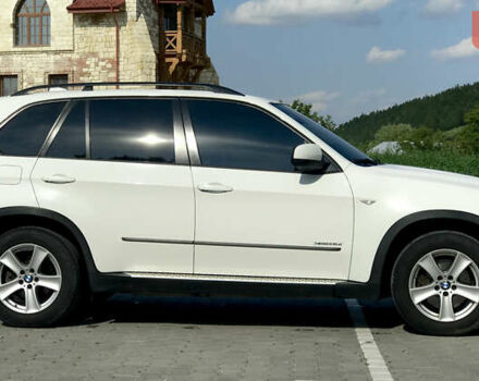 Білий БМВ Х5, об'ємом двигуна 3 л та пробігом 325 тис. км за 17200 $, фото 2 на Automoto.ua