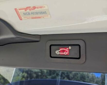 Белый БМВ Х5, объемом двигателя 3 л и пробегом 309 тыс. км за 13600 $, фото 15 на Automoto.ua