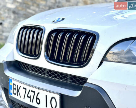 Білий БМВ Х5, об'ємом двигуна 3 л та пробігом 244 тис. км за 13800 $, фото 23 на Automoto.ua