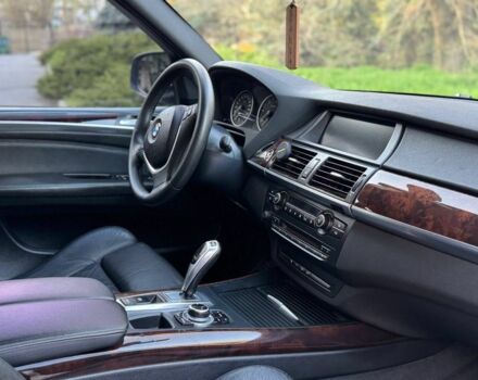 Белый БМВ Х5, объемом двигателя 3 л и пробегом 291 тыс. км за 14990 $, фото 21 на Automoto.ua