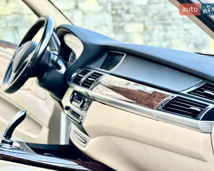 Білий БМВ Х5, об'ємом двигуна 3 л та пробігом 244 тис. км за 13800 $, фото 152 на Automoto.ua