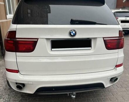 Белый БМВ Х5, объемом двигателя 2.99 л и пробегом 300 тыс. км за 16500 $, фото 7 на Automoto.ua