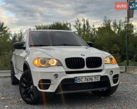 Белый БМВ Х5, объемом двигателя 2.98 л и пробегом 240 тыс. км за 13777 $, фото 12 на Automoto.ua