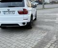 Белый БМВ Х5, объемом двигателя 2.98 л и пробегом 265 тыс. км за 10450 $, фото 5 на Automoto.ua