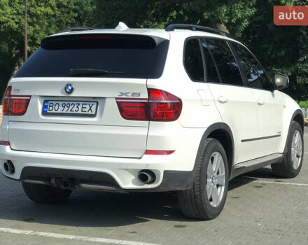 Білий БМВ Х5, об'ємом двигуна 3 л та пробігом 325 тис. км за 17200 $, фото 1 на Automoto.ua