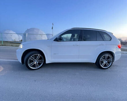 Белый БМВ Х5, объемом двигателя 2.99 л и пробегом 290 тыс. км за 22000 $, фото 17 на Automoto.ua