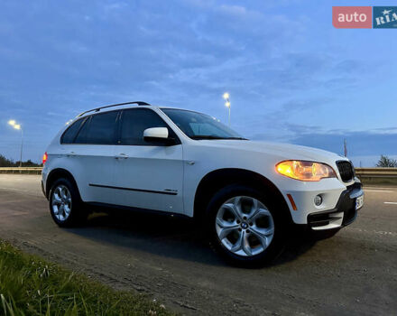 Белый БМВ Х5, объемом двигателя 3 л и пробегом 244 тыс. км за 11700 $, фото 9 на Automoto.ua