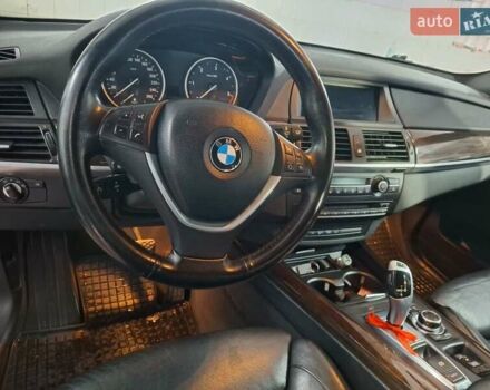 Белый БМВ Х5, объемом двигателя 3 л и пробегом 252 тыс. км за 23000 $, фото 23 на Automoto.ua