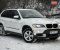 Белый БМВ Х5, объемом двигателя 3 л и пробегом 245 тыс. км за 11777 $, фото 2 на Automoto.ua