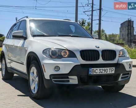 Белый БМВ Х5, объемом двигателя 3 л и пробегом 309 тыс. км за 13600 $, фото 2 на Automoto.ua