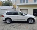 Белый БМВ Х5, объемом двигателя 3 л и пробегом 145 тыс. км за 17500 $, фото 2 на Automoto.ua